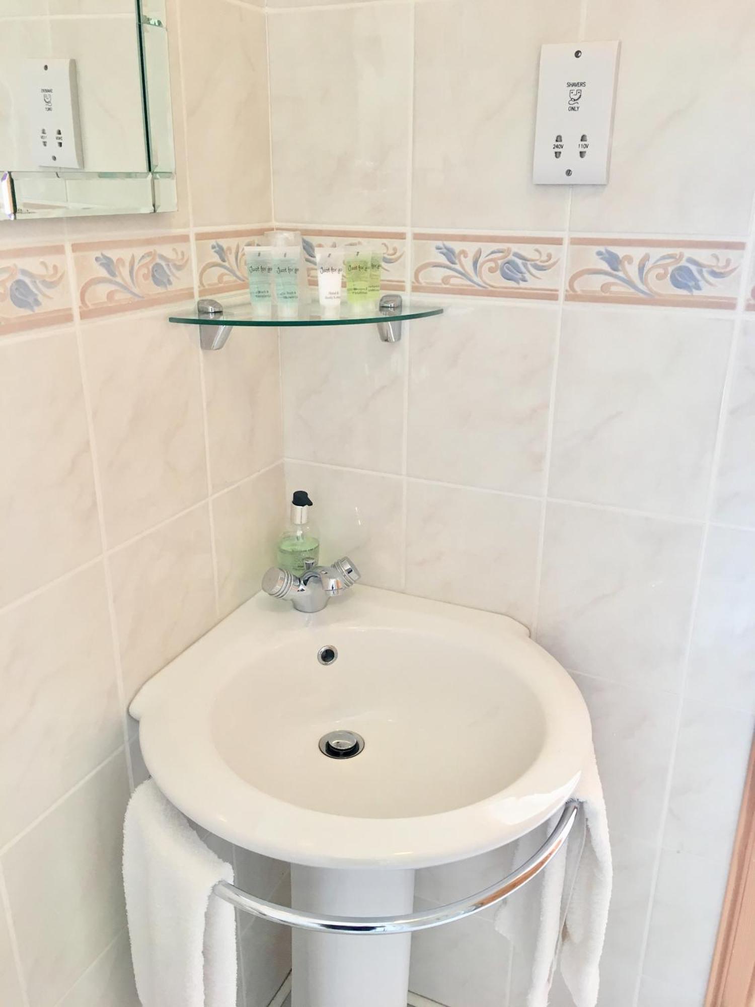 White Cottage B&B North Kessock 외부 사진