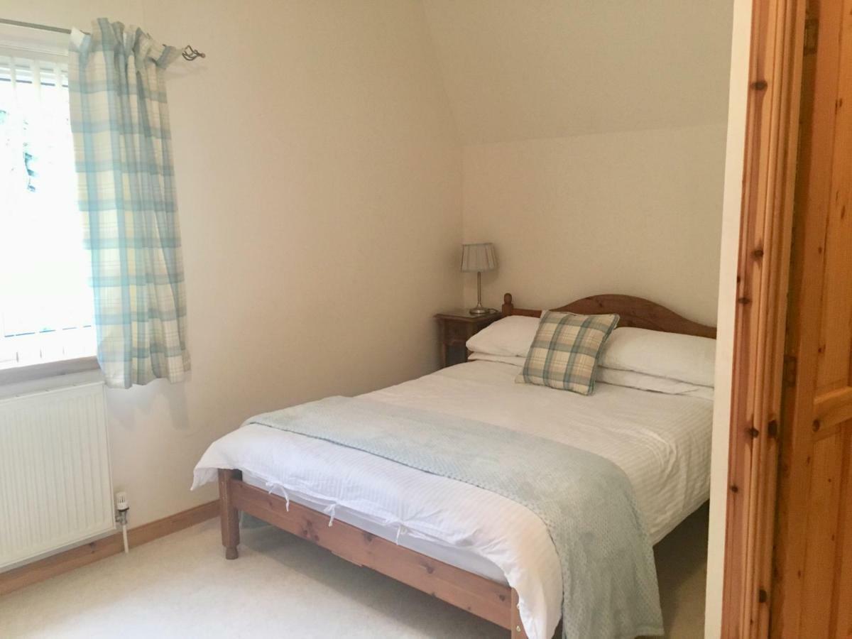 White Cottage B&B North Kessock 외부 사진